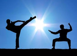 TA：格拉斯纳是埃梅里的“战术克星”；维拉需为赛季预期降温