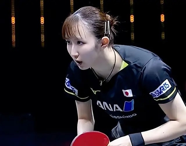 但同时也引 但同时也引