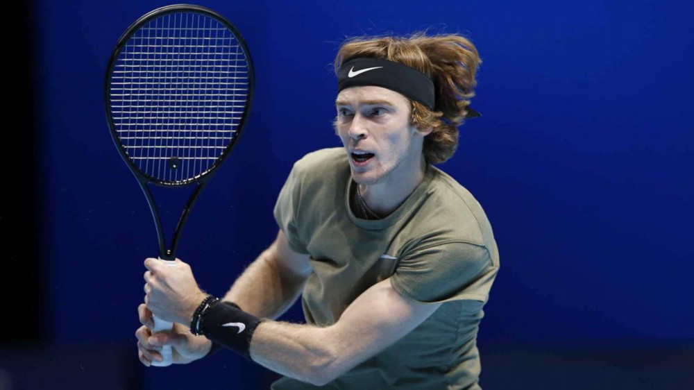 不被对手打 不被对手打